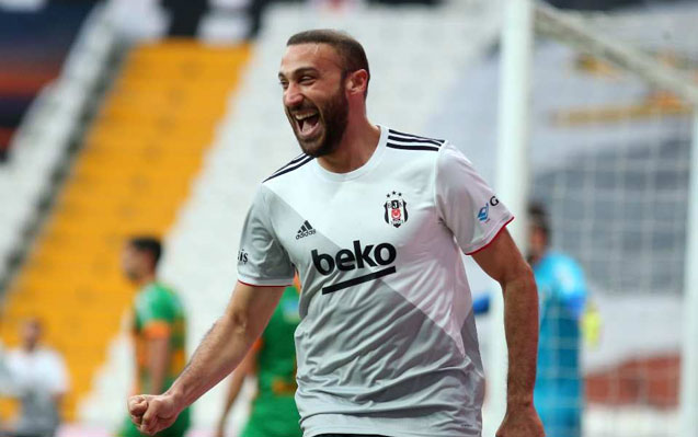 besiktas-3-qol-vurdugu-oyunun