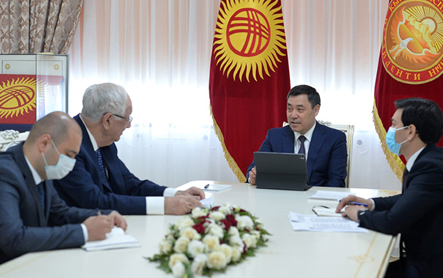 Qırğızıstan Prezidenti Hidayət Orucovu qəbul etdi