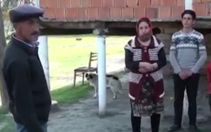 psixoloji-sarsinti-keciren-qazinin-ailesi-danisdi