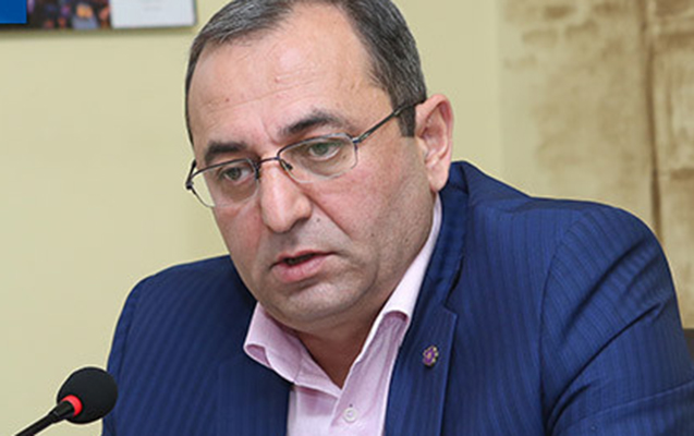 eks-ermeni-nazirin-qohumu-aksiyada-istiraka-gore-hebs-olundu