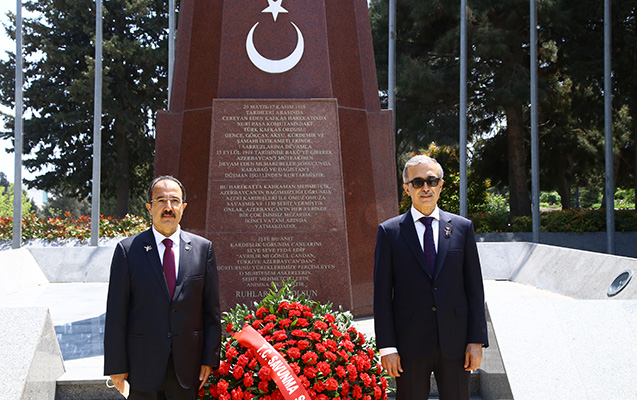 azerbaycan-turkiye-mudafie-mehsullarinin-butun-cesidi-ile-maraqlanir