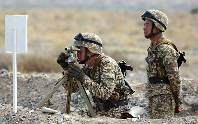 qirgizistanla-tacikistan-qosunlarini-serhedden-geri-cekdi
