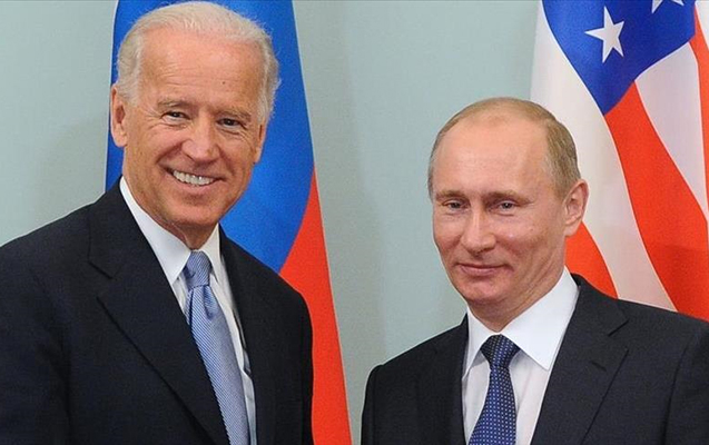 baydenle-putin-bakida-goruse-biler