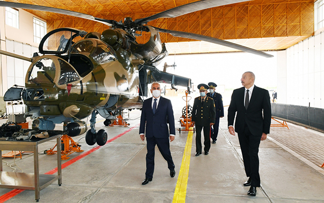 ilham-eliyev-herbi-aerodromun-acilisina-qatildi