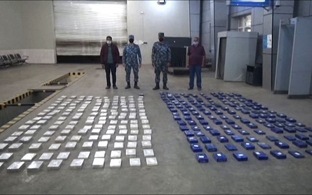 serhedden-244-kilodan-cox-narkotik-kecirmek-istedi