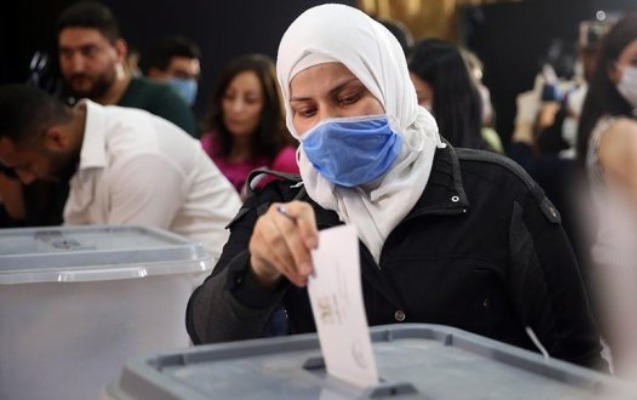 qerb-suriyadaki-seckileri-azad-hesab-etmekden-imtina-etdi
