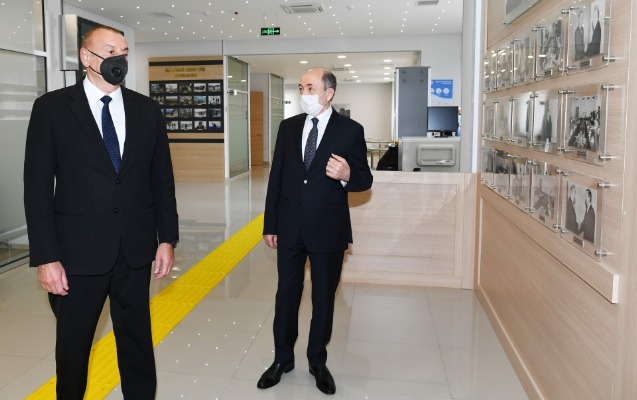 Prezident Suraxanı Rayon Məhkəməsinin yeni binasının açılışında