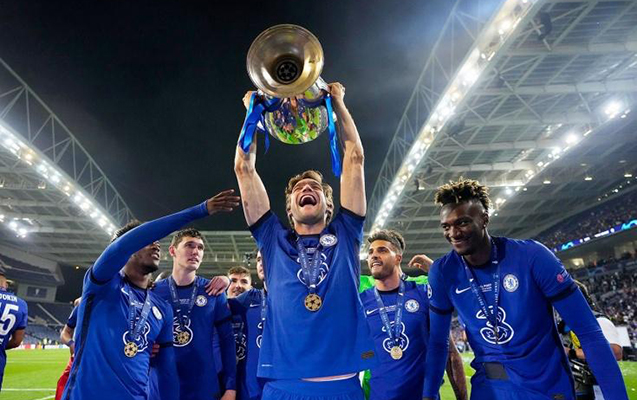 cempionlar-liqasini-qazanan-neve-ve-baba