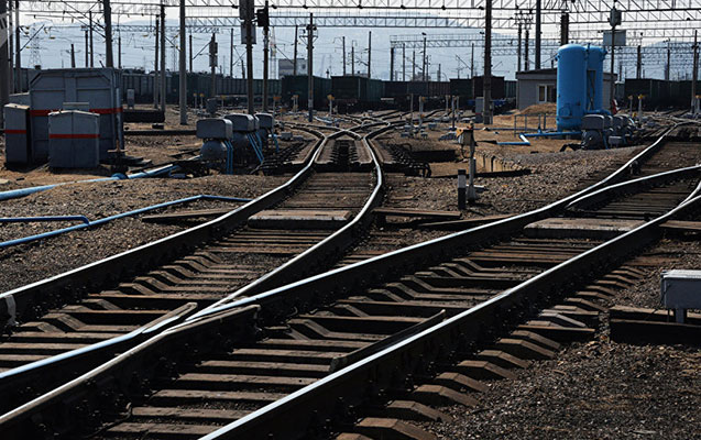 pasinyan-azerbaycanla-demir-yolu-elaqesinin-berpasindan-danisdi