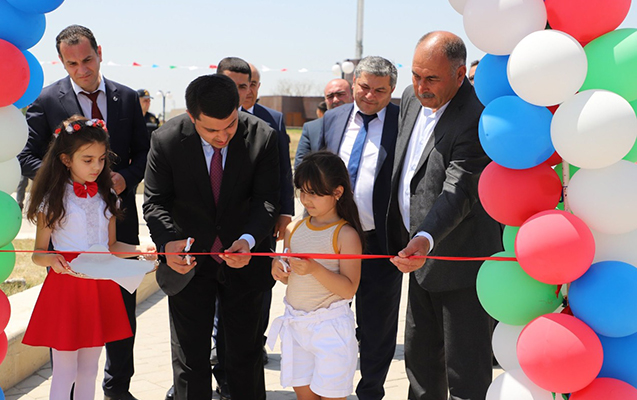 neftcalada-usaq-eylence-mekani-acildi