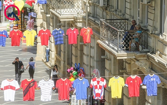 bu-defe-bakinin-merkezinde-paltar-asmaga-icaze-verildi