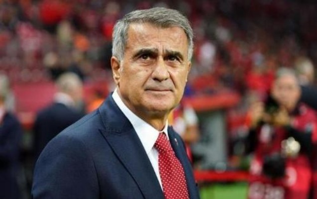 reqibe-gore-oynamaq-mecburiyyetindeyik