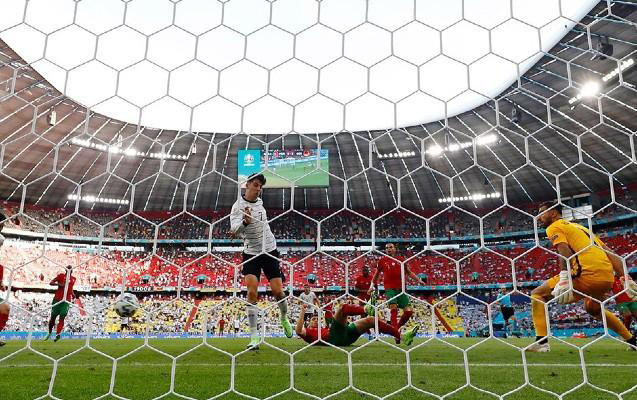 portuqaliya-almaniya-oyununda-6-qol