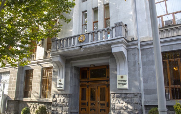 ermenistan-bas-prokurorluguna-seckilerdeki-pozuntularla-bagli-onlarla-sikayet-daxil-olub