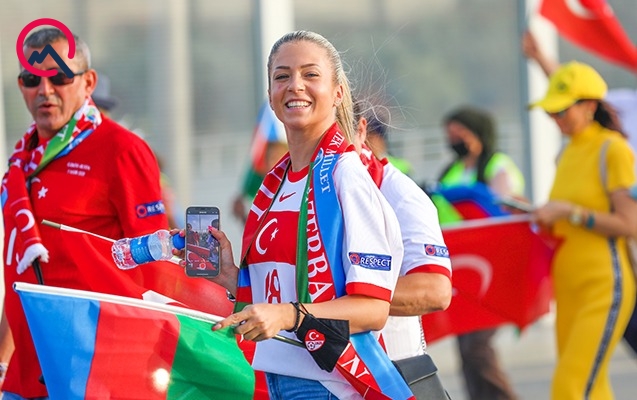 azarkeslerin-turkiye-millisine-desteyinden