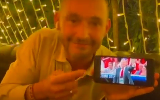 meshur-jurnalist-de-byazi-ile-bagli-zarafat-etdi-gundem-oldu