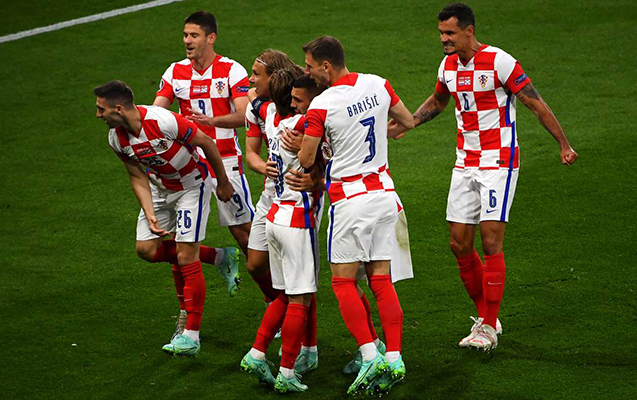 ingiltere-ve-xorvatiya-da-18-finalda