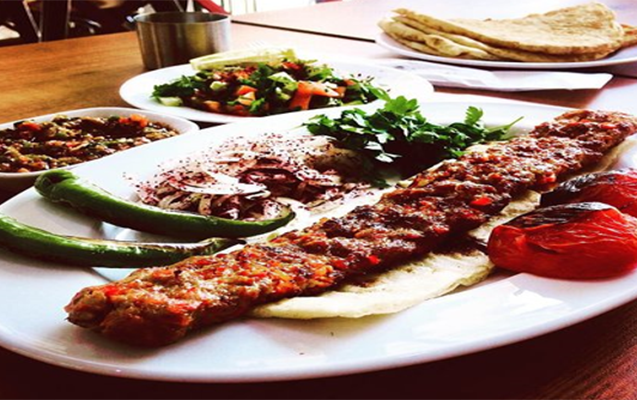 merkez-lahmacun-ekspress-kabab-durumu-ile-xidmetini-daha-da-gulendirdi