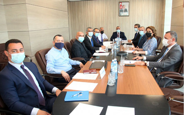 qht-agentliyinin-kicik-orta-ve-boyuk-meblegli-qrant-musabiqeleri-uzre-siyaseti-mueyyenlesdirilir