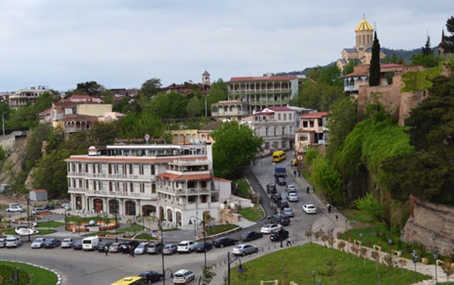 gurcustan-peyvend-olunanlar-ucun-test-teleb-etmir