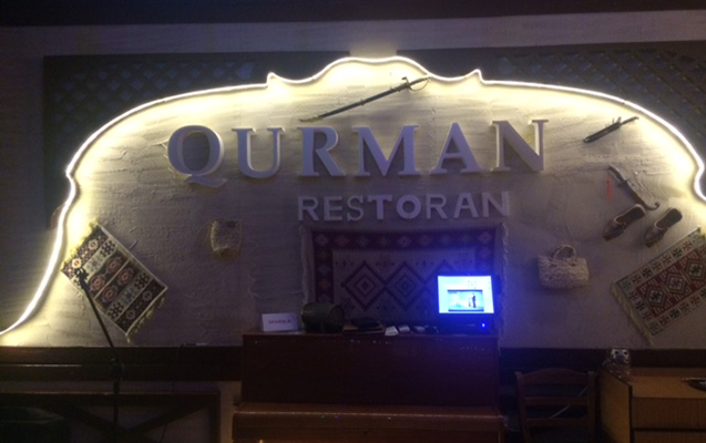 qurman-restoraninda-ustani-cereyan-vurdu-oldu