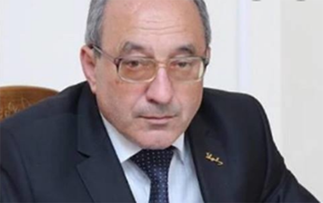 kamran-eliyevin-muellimi-teqaude-gonderilmesinden-narazidir