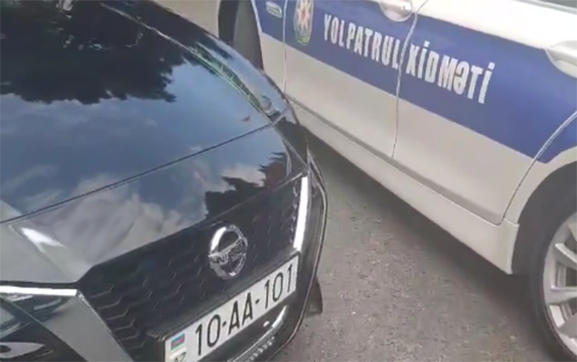 Rəisin özünü güllələdiyi şöbənin önündən