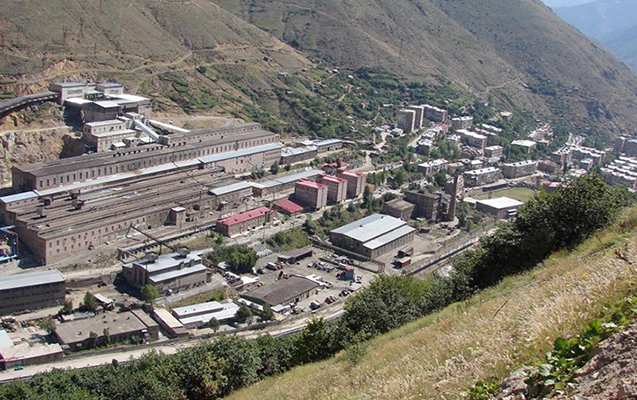 oxcucayi-cirklendiren-kombinatda-axtaris-emeliyyati-kecirilir