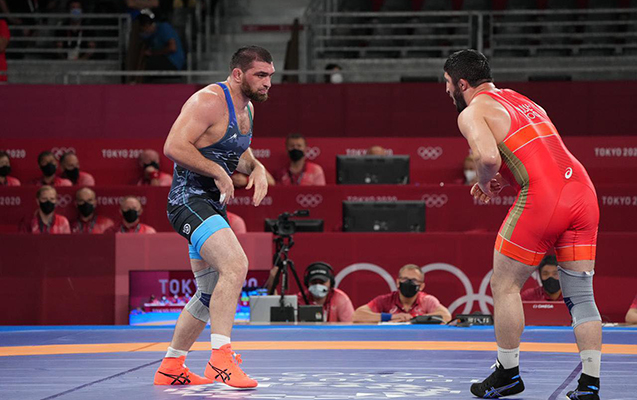 serif-serifov-burunc-medal-qazana-biler