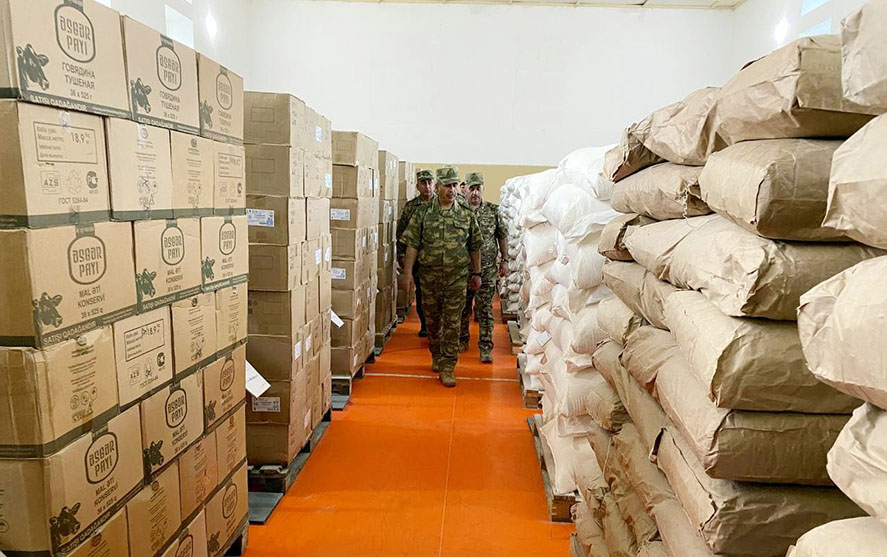 azad-edilmis-erazilerde-yeni-anbarlarin-qisa-hazirligi-yoxlanildi