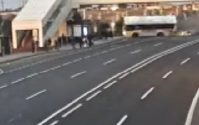 avtobus-qezasinda-yaralananlarin-veziyyeti-necedir