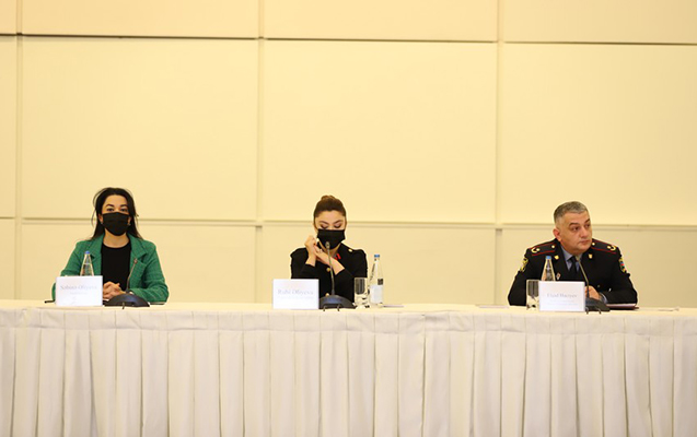 azerbaycanda-qadina-siddete-son-deyildi