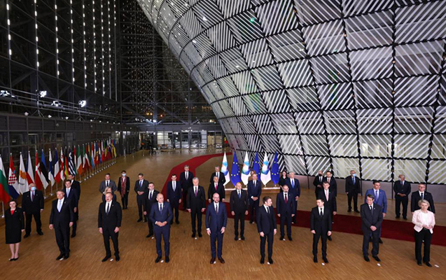 ilham-eliyev-serq-terefdasligi-sammitinde-istirak-etdi