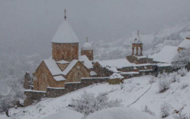 reza-deqati-xudaveng-monastirinin-fotolarini-paylasdi