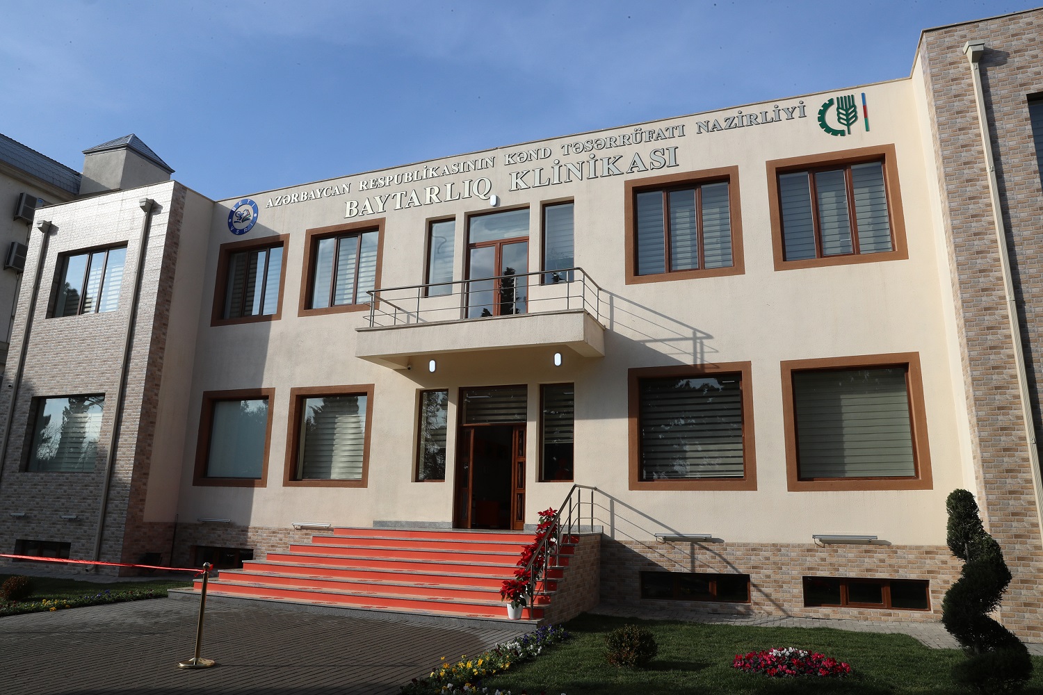 Bakıda Cənubi Qafqazın ən böyük Baytarlıq Klinikası açıldı - Fotolar