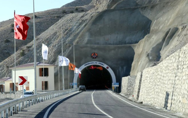 turkiyeni-qafqaza-birlesdirecek-tunel-acildi