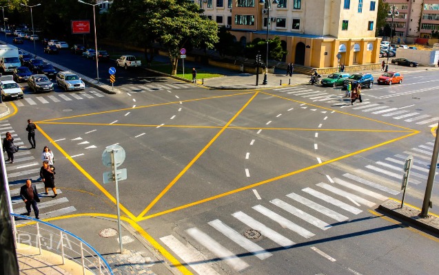 bna-il-erzinde-yol-infrastrukturu-sahesinde-gorulen-isleri-aciqladi