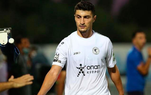 araz-abdullayev-kipr-klubundan-ayrildi