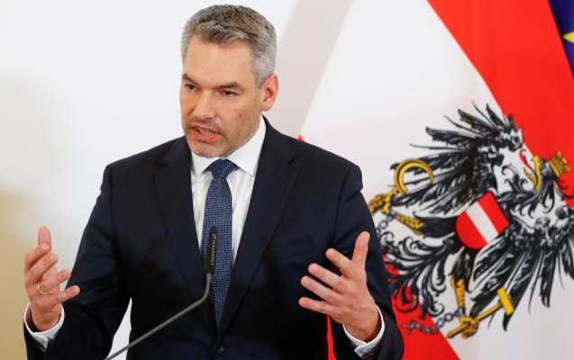 avstriya-kansleri-koronavirusa-yoluxdu