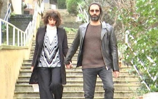 ilk-defe-el-ele-goruntulendiler