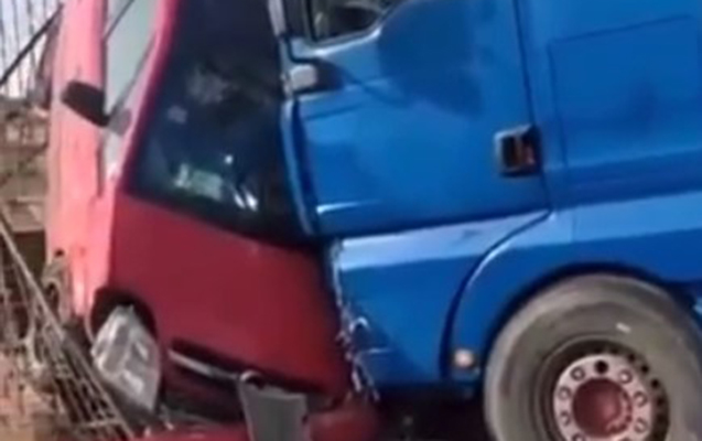 abseronda-tir-la-opel-toqqusdu