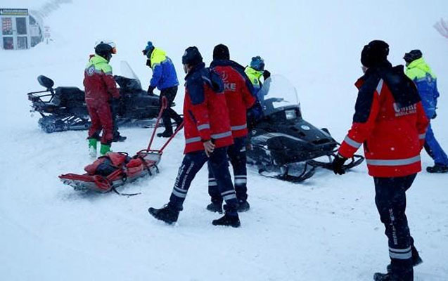 bmt-iscisi-turkiyede-qar-ucqununda-dunyasini-deyisdi