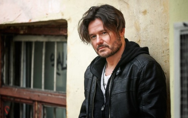 meshur-serialin-aktyoru-43-yasinda-vefat-etdi