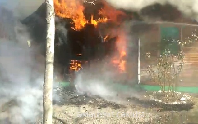 agdamda-kafede-yangin