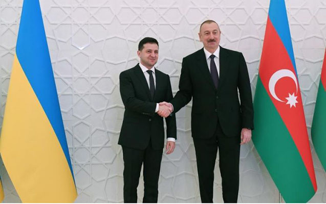 Ильхам Алиев позвонил Владимиру Зеленскому