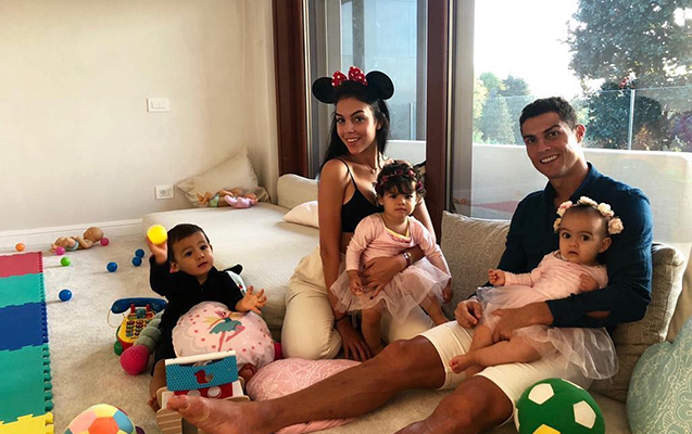 “Ronaldonun evində mətbəxi tapa bilmirdim”