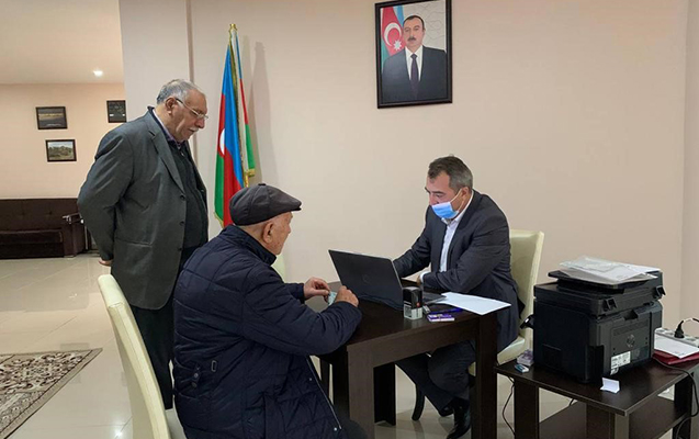 azercell-ahil-yasina-catmis-abunecilerinin-xidmetinde