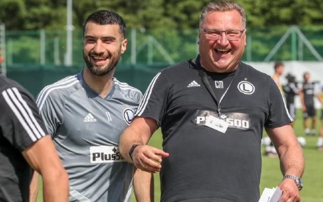 legiyanin-sabiq-bas-mesqcisi-mahiri-iclasda-tenqid-edibmis