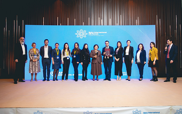 kapital-bank-baku-international-hr-forumda-iki-mukafata-layiq-gorulub
