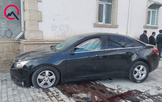 seki-ile-geden-3-qadini-masin-vurdu